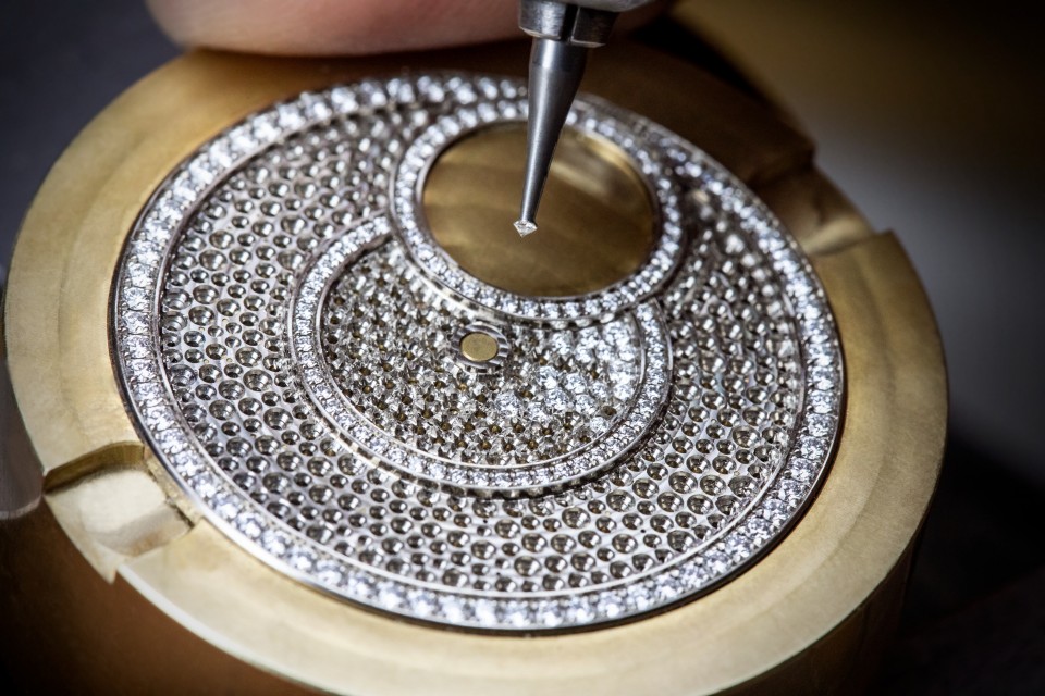 Other view - Lifestyle product photo - Watch - Égérie moon phase jewellery - 37 mm White Gold with White Gold strap