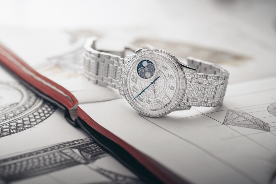 Other view - Lifestyle product photo - Watch - Égérie moon phase jewellery - 37 mm White Gold with White Gold strap