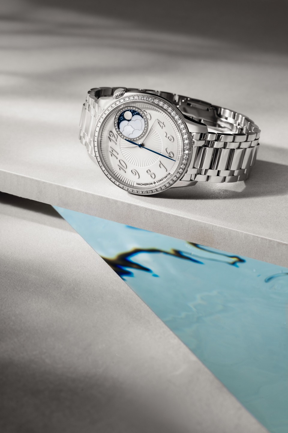 Other view - Lifestyle product photo - Watch - Égérie moon phase - 37 mm Steel with Stainless steel strap