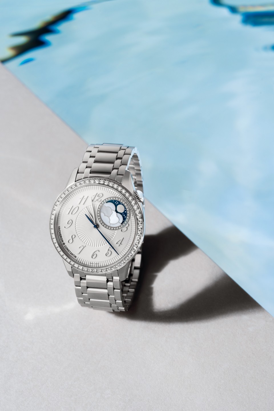 Other view - Lifestyle product photo - Watch - Égérie moon phase - 37 mm Steel with Stainless steel strap