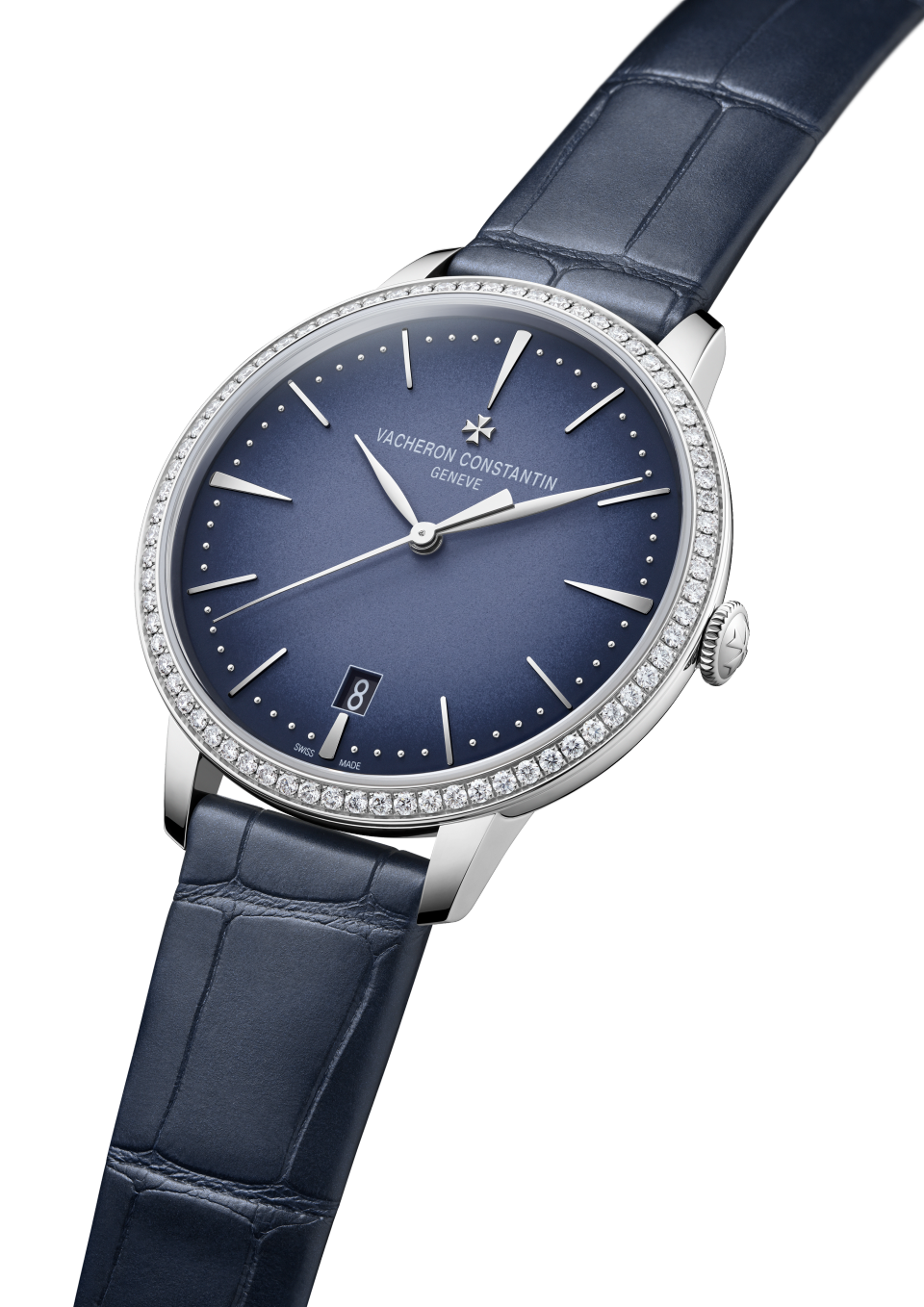 3/4 view - Packshot - Watch - Patrimony self-winding - 36.5 mm White Gold with Alligator leather strap