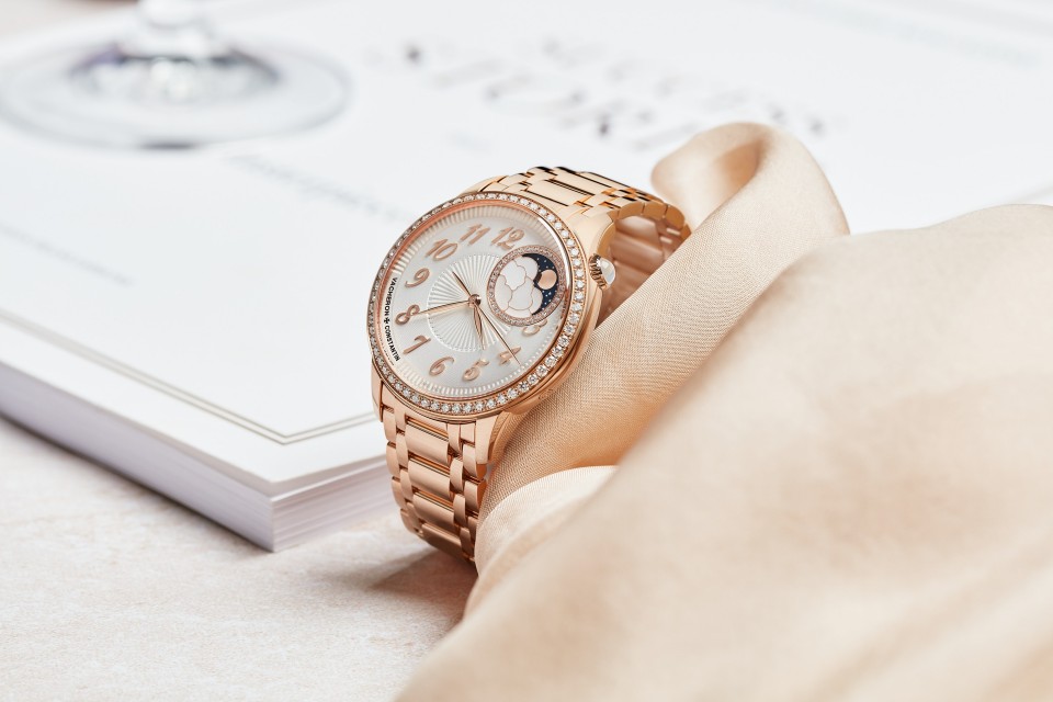 Other view - Lifestyle product photo - Watch - Égérie moon phase - 37 mm Pink Gold with 18K pink gold strap