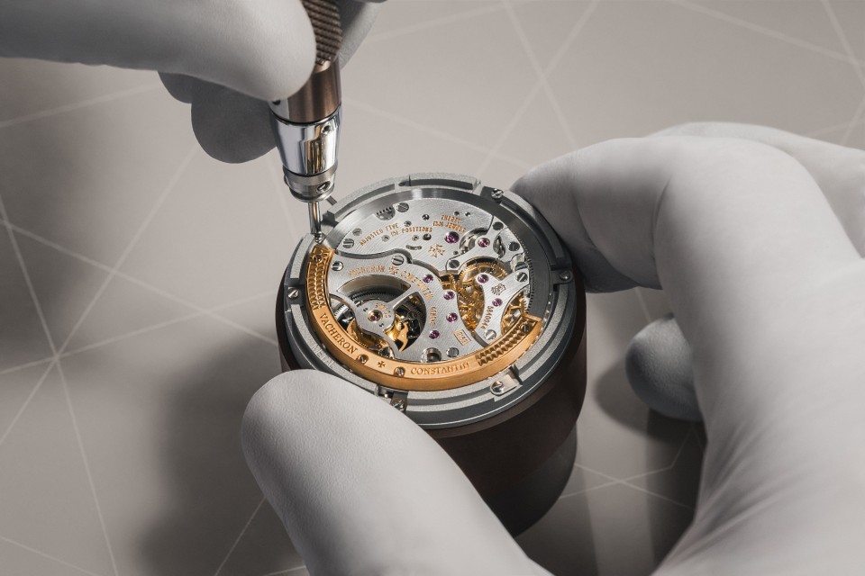  - Image - Watch - Traditionnelle tourbillon retrograde date openface - 41 mm Platinum with Alligator leather strap