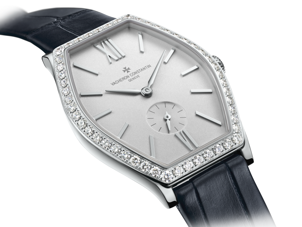 Detailed view - Packshot - Watch - Malte manual-winding - 34.4x28.4 mm White Gold with Alligator leather strap