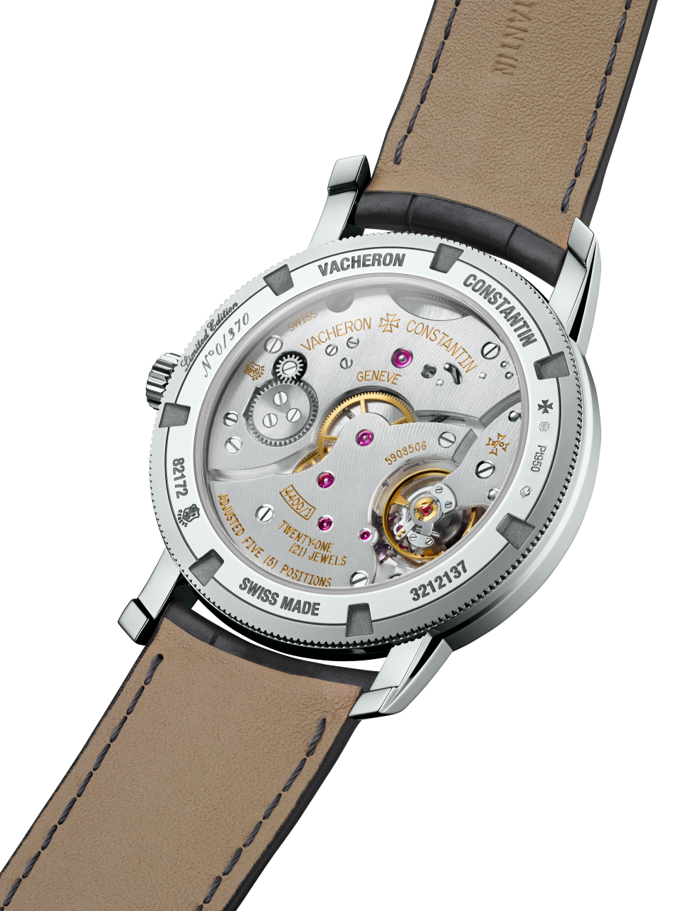 3/4 view - Image - Watch - Traditionnelle manual-winding - 38 mm Platinum with Alligator leather strap
