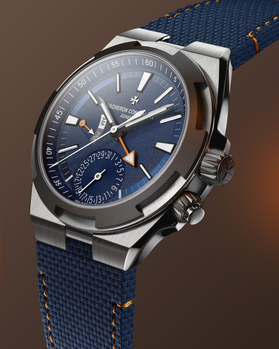Overseas dual time Cardinal Points - East displayed on a dark background.