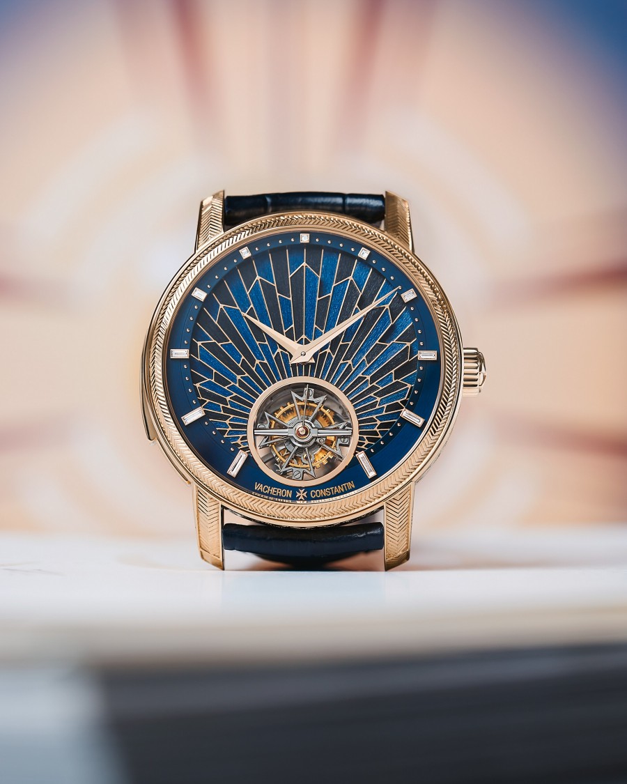 Minute repeater tourbillon - Tribute to art deco style
