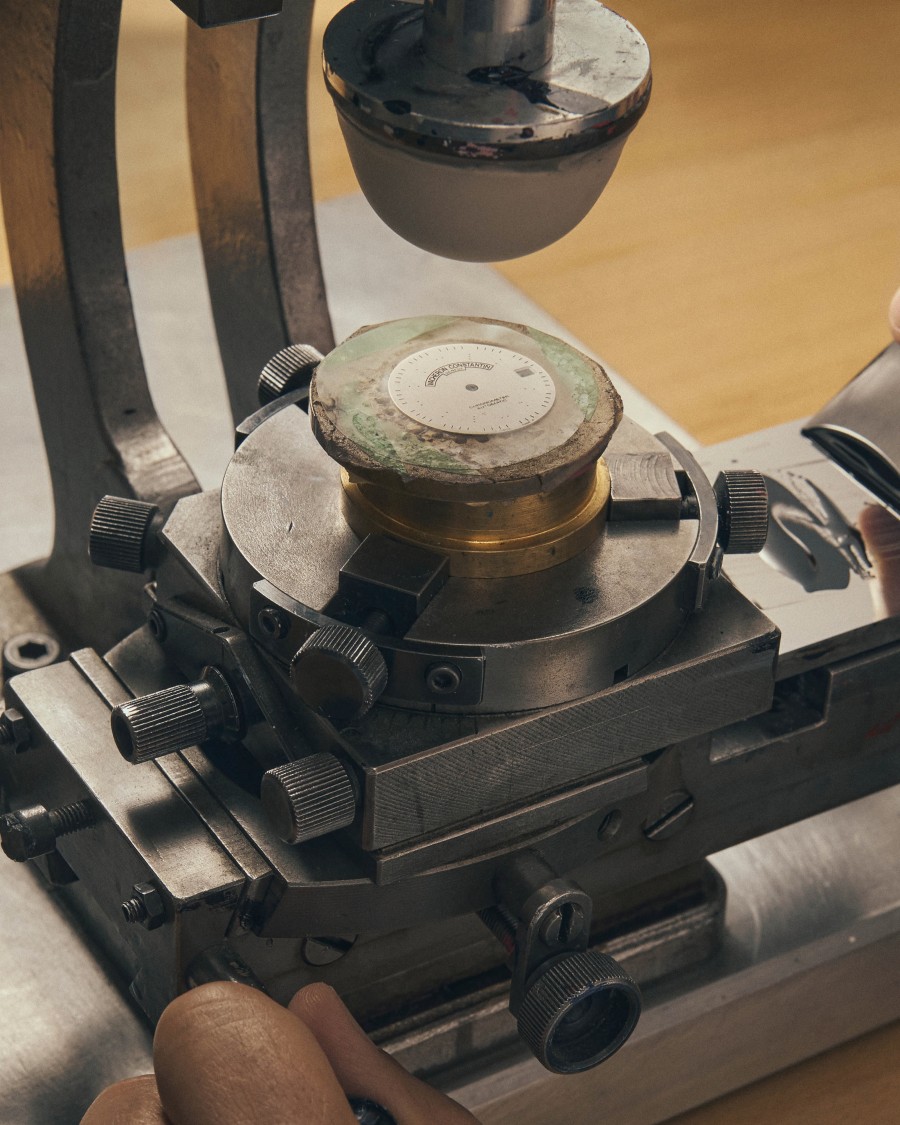 Enlarged view of part of the Vacheron Constantin watch making machine