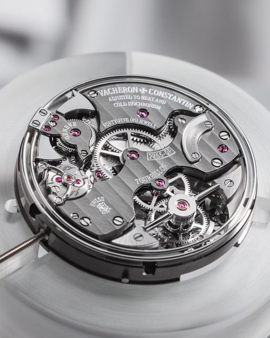Exquisite watch movement 